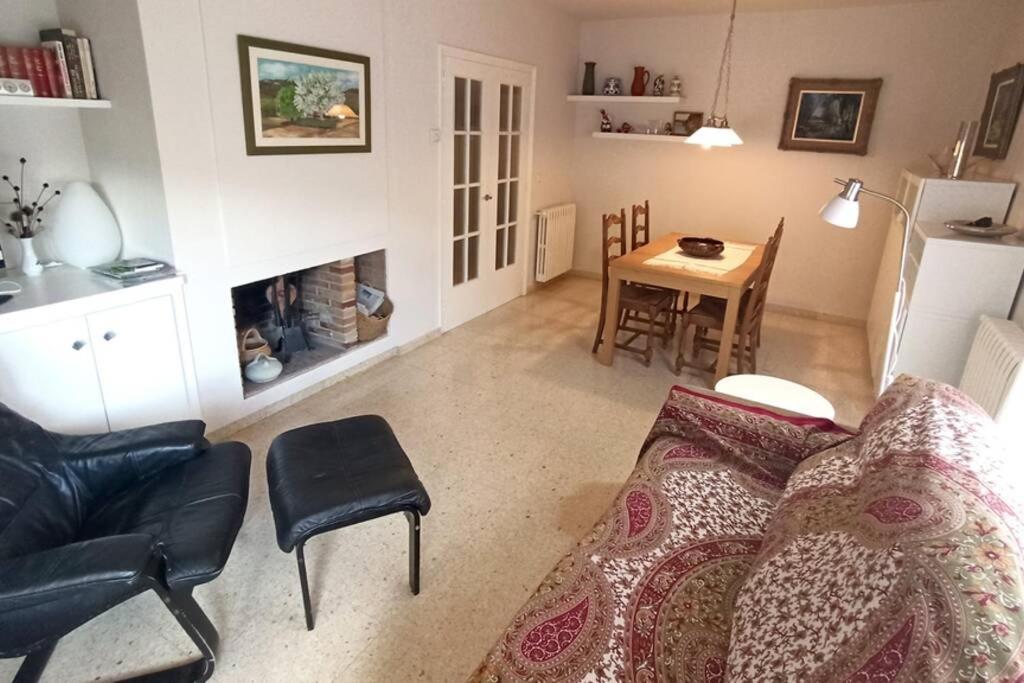 Ca La Merce - Agradable Casa En Amer Buitenkant foto