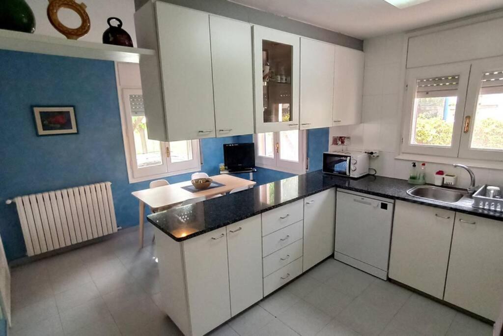Ca La Merce - Agradable Casa En Amer Buitenkant foto